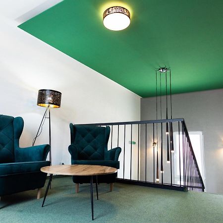 Hotel Carrera Римавска Собота Екстериор снимка